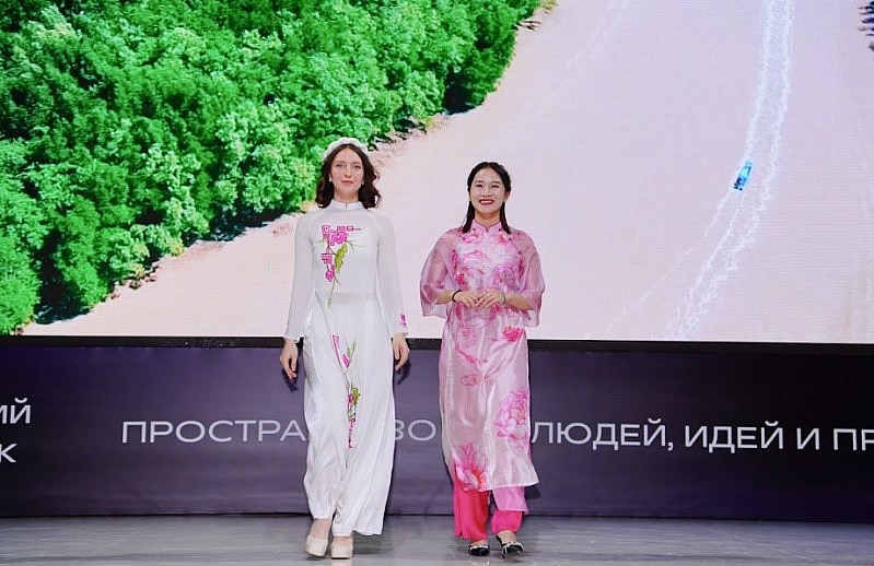 First Vietnam Day Held in Tyumen First Vietnam Day Held in Tyumen
