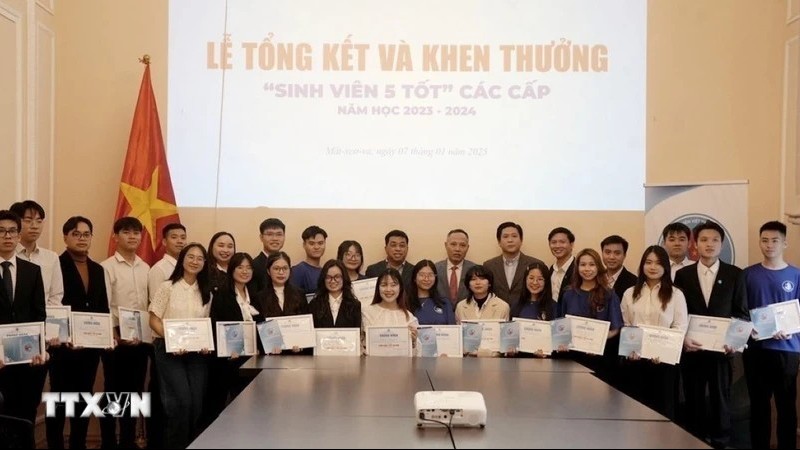 Sinh viên Việt Nam tại Nga chia sẻ kinh nghiệm học tập, trang bị kiến thức bước vào kỷ nguyên mới