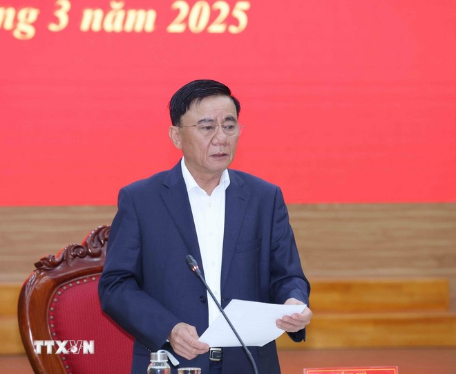 Hội nghị lần thứ 2 Ban Chấp hành Đảng bộ các cơ quan Đảng Trung ương Hội nghị lần thứ 2 Ban Chấp hành Đảng bộ các cơ quan Đảng Trung ương