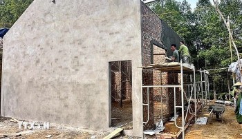 Prime Minister Allocates 4.56 Trillion VND to Eradicate Dilapidated Homes