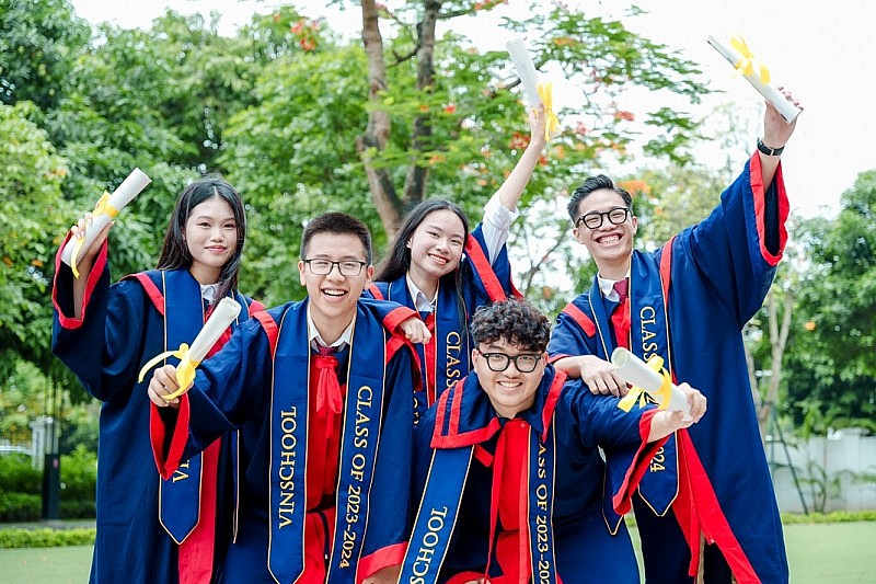 Vinschool: Bệ phóng vững chắc cho học sinh vào đại học top đầu trong nước và quốc tế Vinschool: Bệ phóng vững chắc cho học sinh vào đại học top đầu trong nước và quốc tế