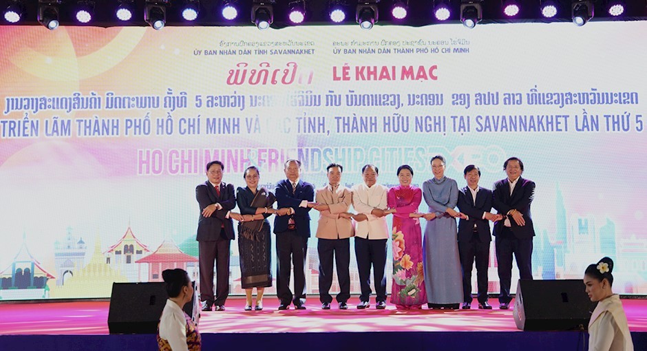 Khai mạc Triển lãm TPHCM và các tỉnh, thành hữu nghị tại Savannakhet lần V Khai mạc Triển lãm TPHCM và các tỉnh, thành hữu nghị tại Savannakhet lần V