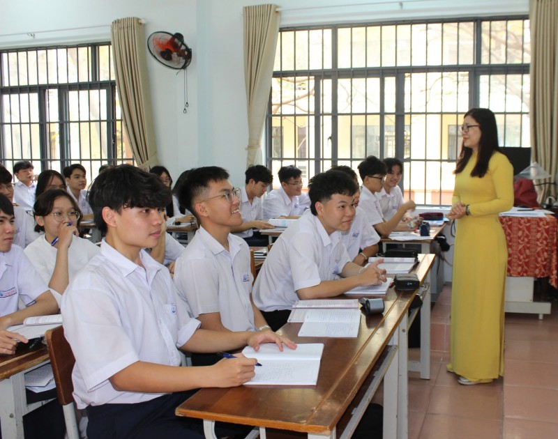 Quy định mới về chế độ làm việc của giáo viên phổ thông, dự bị đại học 2025 Quy định mới về chế độ làm việc của giáo viên phổ thông, dự bị đại học 2025