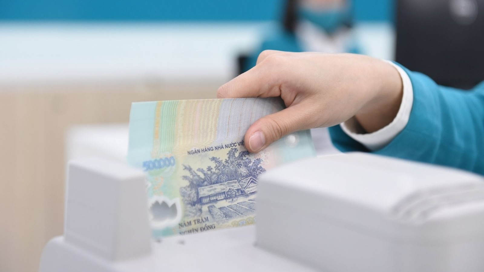 Tăng trưởng tín dụng khởi sắc, đạt 2,49% trong quý I năm 2025