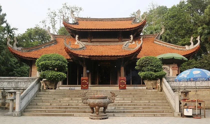 Tín ngưỡng thờ cúng Hùng Vương và tinh thần gắn kết cộng đồng Tín ngưỡng thờ cúng Hùng Vương và tinh thần gắn kết cộng đồng
