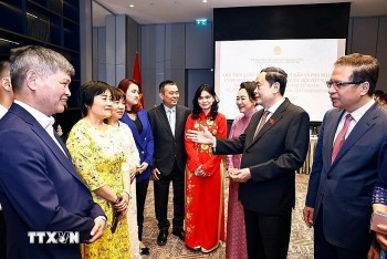 Cộng đồng người Việt Nam tại Uzbekistan luôn hướng về quê hương