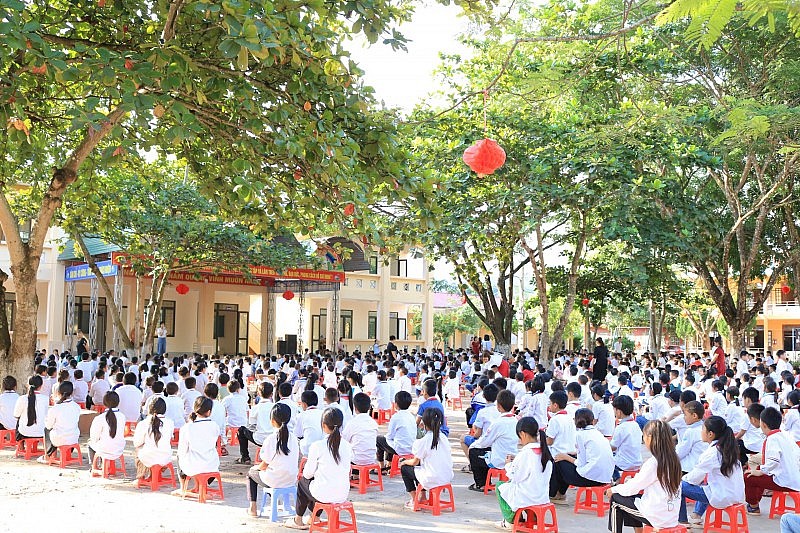 Mường Nhé xây dựng trường chuẩn quốc gia, nâng cao chất lượng giáo dục Mường Nhé xây dựng trường chuẩn quốc gia, nâng cao chất lượng giáo dục