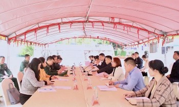 Nà Lầu (Việt Nam) và Pò Chài (Trung Quốc) gắn kết tình làng nghĩa xóm