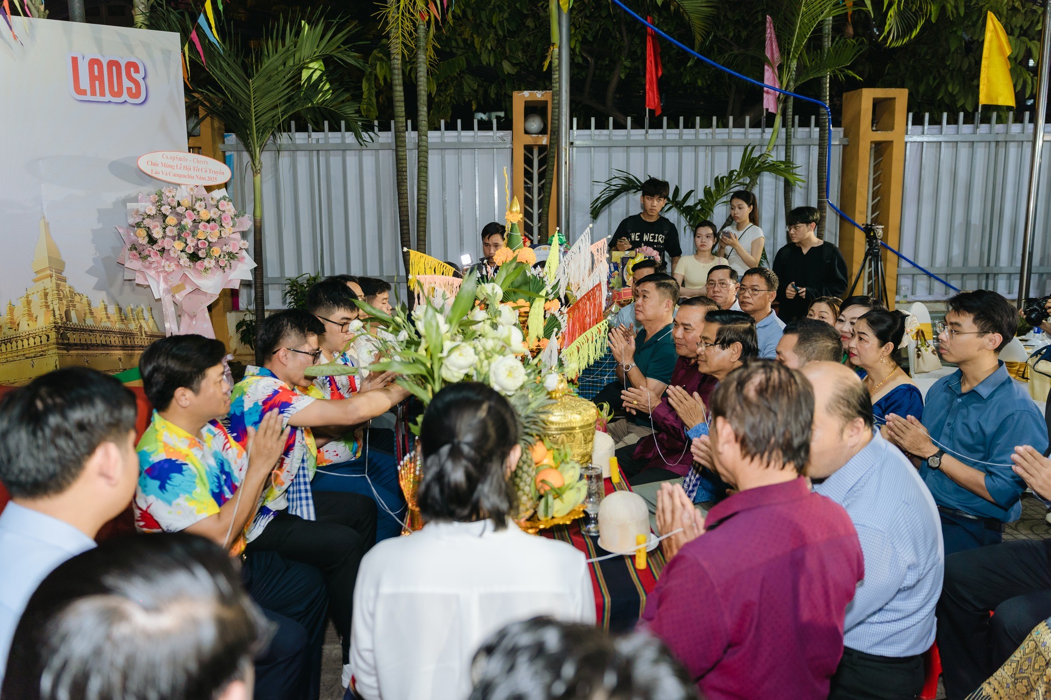 Sinh viên Lào, Campuchia vui Tết cổ truyền trong không khí thắm tình hữu nghị Sinh viên Lào, Campuchia vui Tết cổ truyền trong không khí thắm tình hữu nghị
