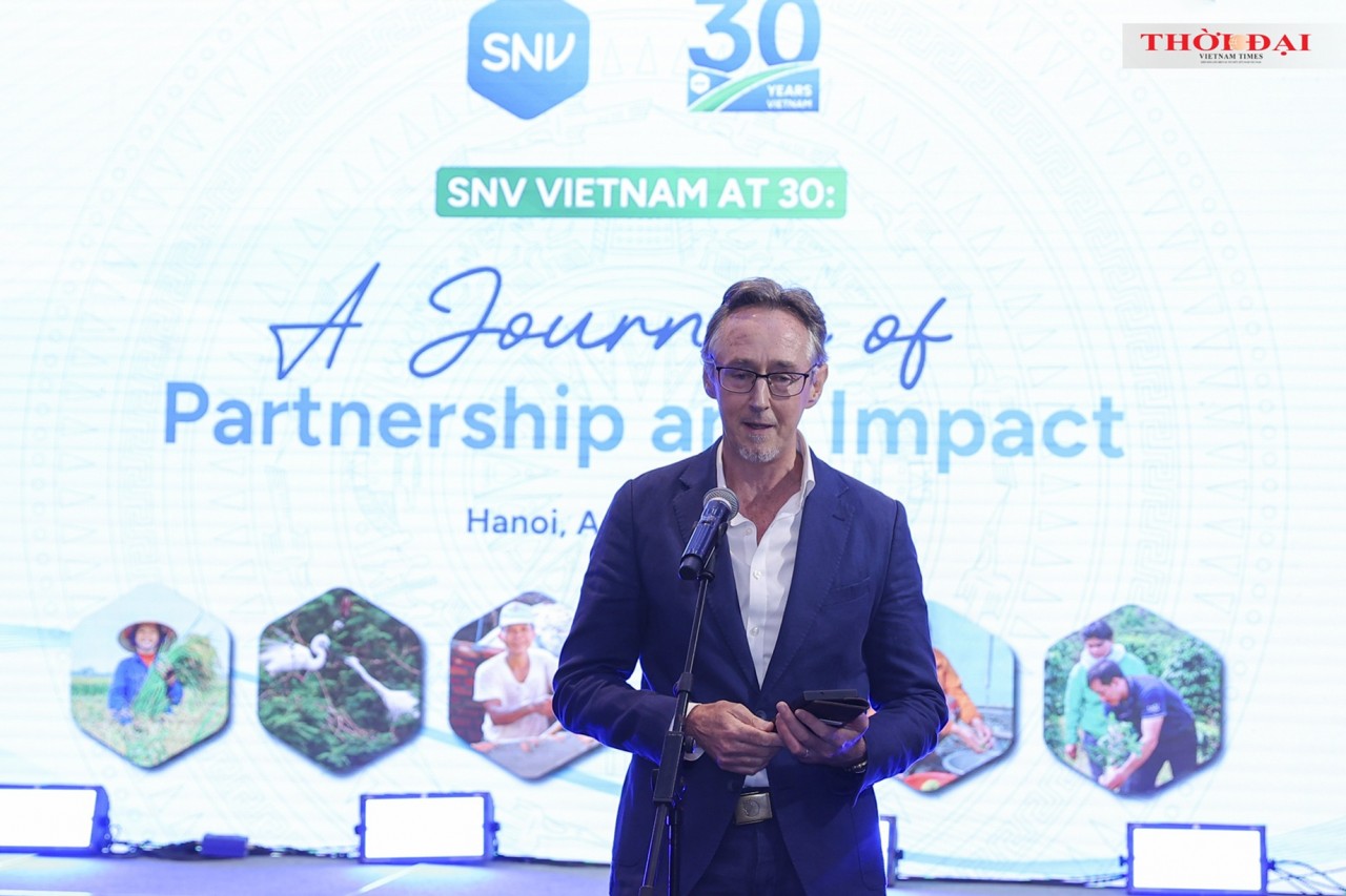 SNV: Ambassador of Vietnam - Netherlands People-to-people Relations SNV: Ambassador of Vietnam - Netherlands People-to-people Relations