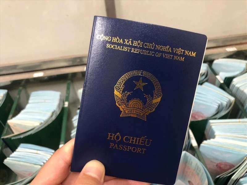 Lưu ý khi chọn ảnh làm hộ chiếu online năm 2025