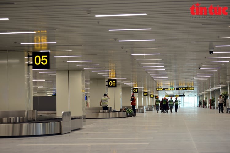 Cận cảnh Nhà ga T3 sân bay Tân Sơn Nhất trước giờ khánh thành