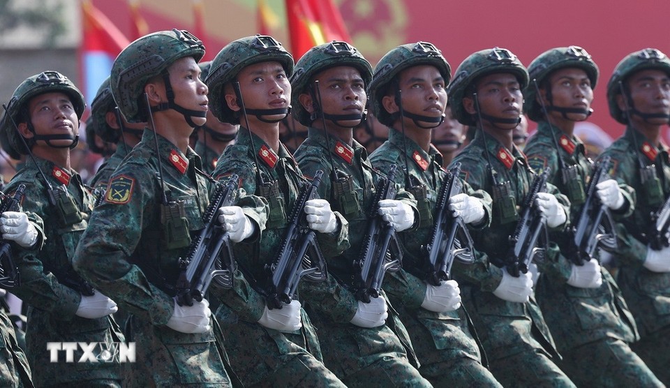 Lực lượng quân đội tham gia hợp luyện diễu binh, diễu hành tại Biên Hòa, Đồng Nai. Lực lượng quân đội tham gia hợp luyện diễu binh, diễu hành tại Biên Hòa, Đồng Nai.