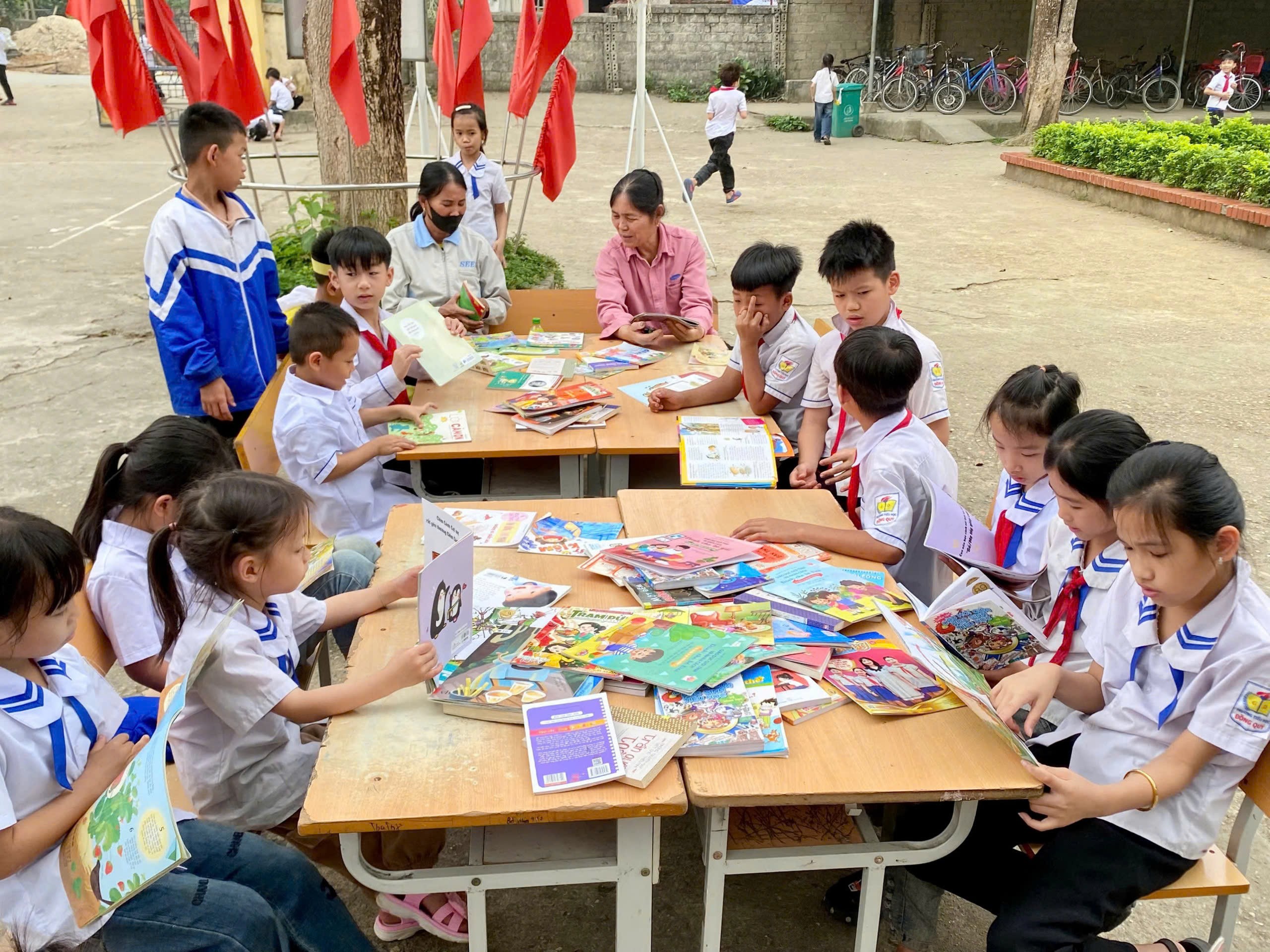 GNI góp phần lan tỏa văn hóa đọc đến các em học sinh GNI góp phần lan tỏa văn hóa đọc đến các em học sinh