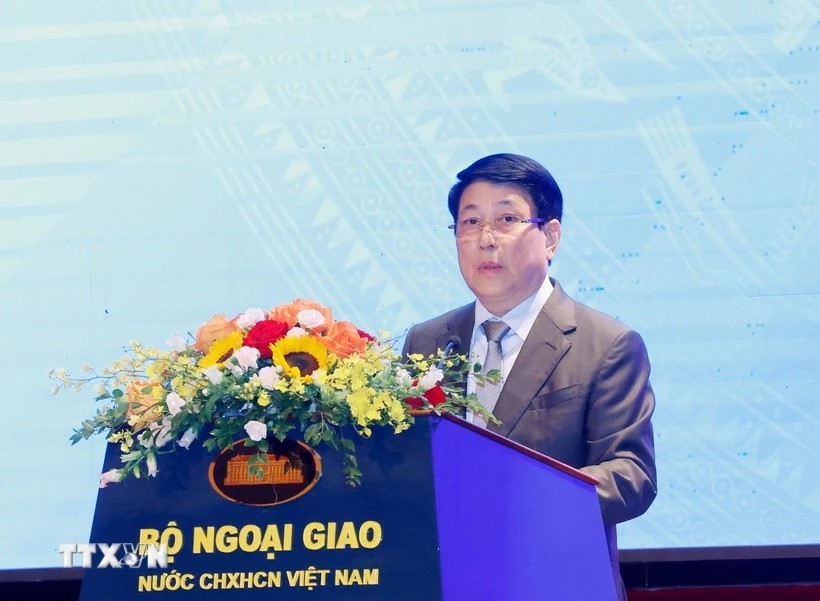 Chủ tịch nước: Vai trò kiến tạo hòa bình của ngoại giao Việt Nam được thể hiện xuyên suốt Chủ tịch nước: Vai trò kiến tạo hòa bình của ngoại giao Việt Nam được thể hiện xuyên suốt