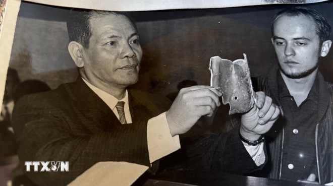 Nhà báo Nga và bản tin chiến thắng đầy quyết đoán ngày 30/4/1975 Nhà báo Nga và bản tin chiến thắng đầy quyết đoán ngày 30/4/1975