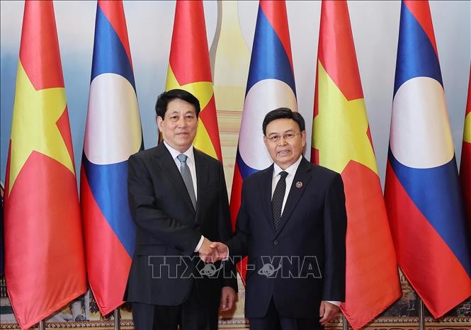 Chủ tịch nước Lương Cường hội kiến Chủ tịch Quốc hội Lào Chủ tịch nước Lương Cường hội kiến Chủ tịch Quốc hội Lào