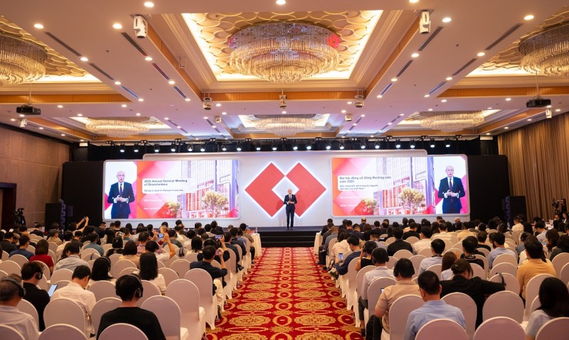 Techcombank: Tầm nhìn chiến lược trong Kỷ nguyên số Techcombank: Tầm nhìn chiến lược trong Kỷ nguyên số