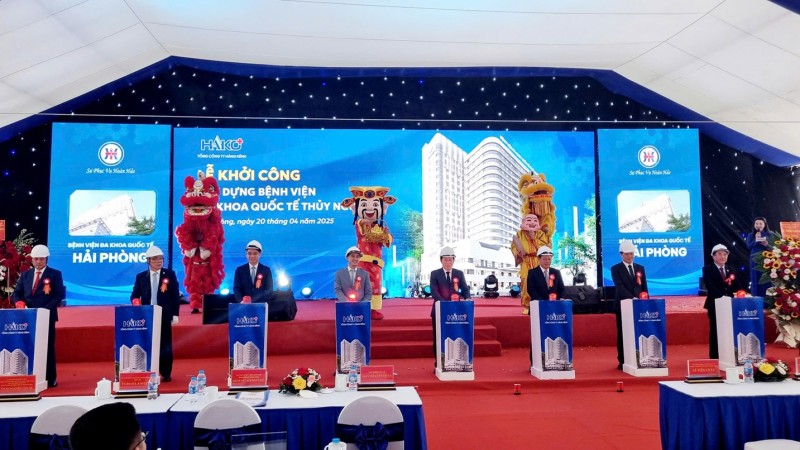 Đề xuất đầu tư công tuyến đường sắt 3,5 tỷ USD; Bến Tre rót 15.071 tỷ đồng phát triển các cụm công nghiệp Đề xuất đầu tư công tuyến đường sắt 3,5 tỷ USD; Bến Tre rót 15.071 tỷ đồng phát triển các cụm công nghiệp
