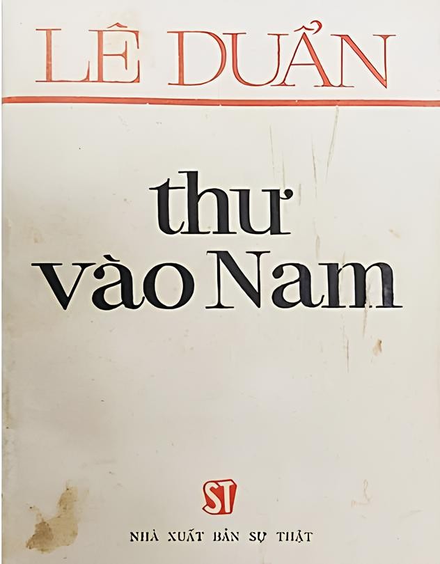 Cover of the anthology Letters That Carried Nation’s Destiny