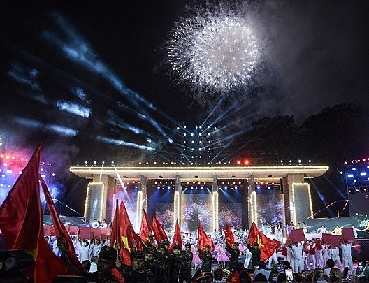 In pictures: Fireworks Display in Hanoi Celebrates national reunification day In pictures: Fireworks Display in Hanoi Celebrates national reunification day
