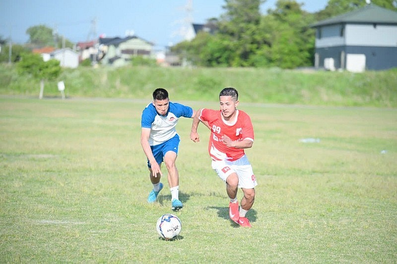 Players in action on the field. (Photo: Organizing Committee)