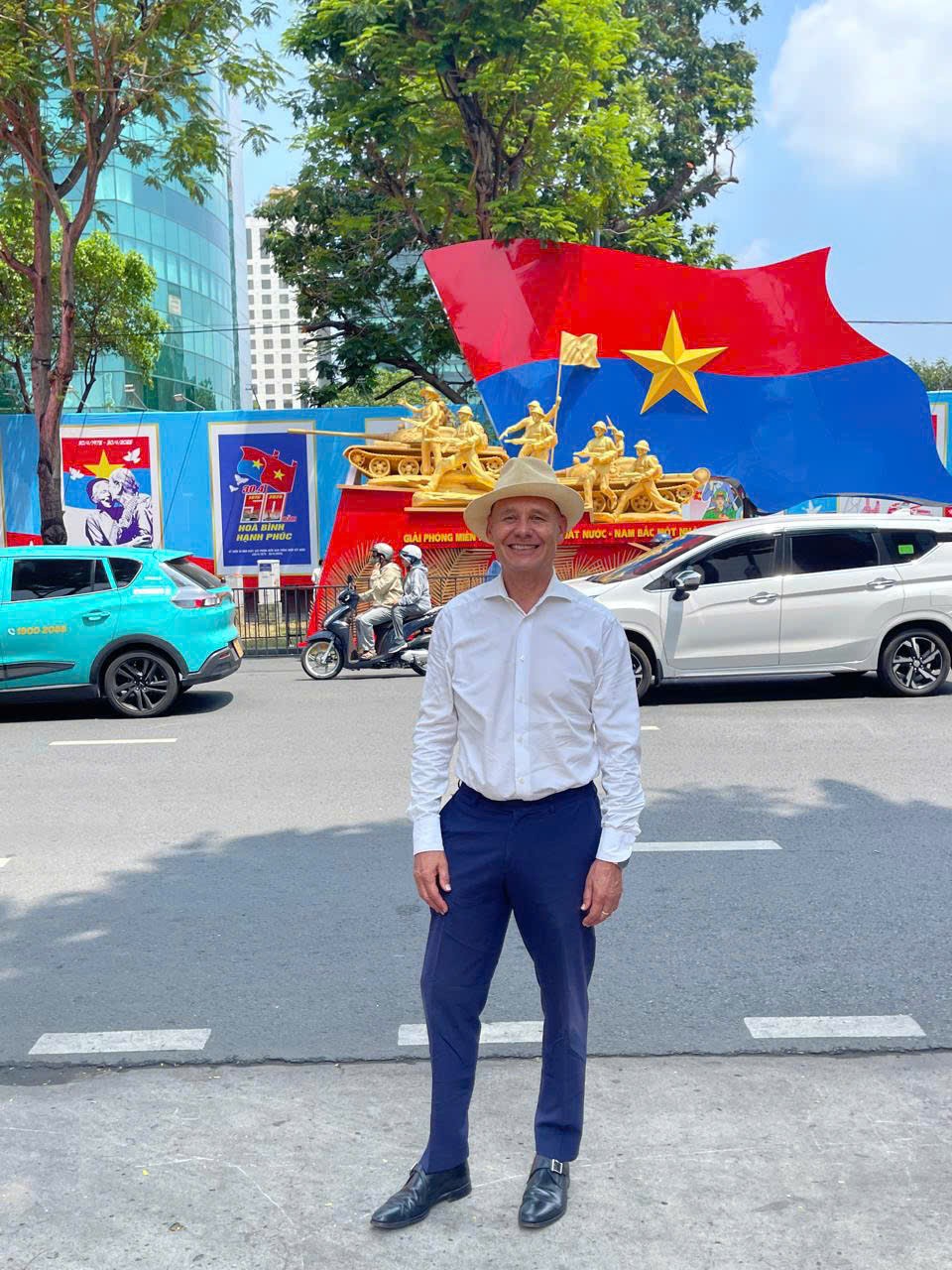 Những ngày tháng Tư lịch sử trong mắt các nhà ngoại giao Những ngày tháng Tư lịch sử trong mắt các nhà ngoại giao