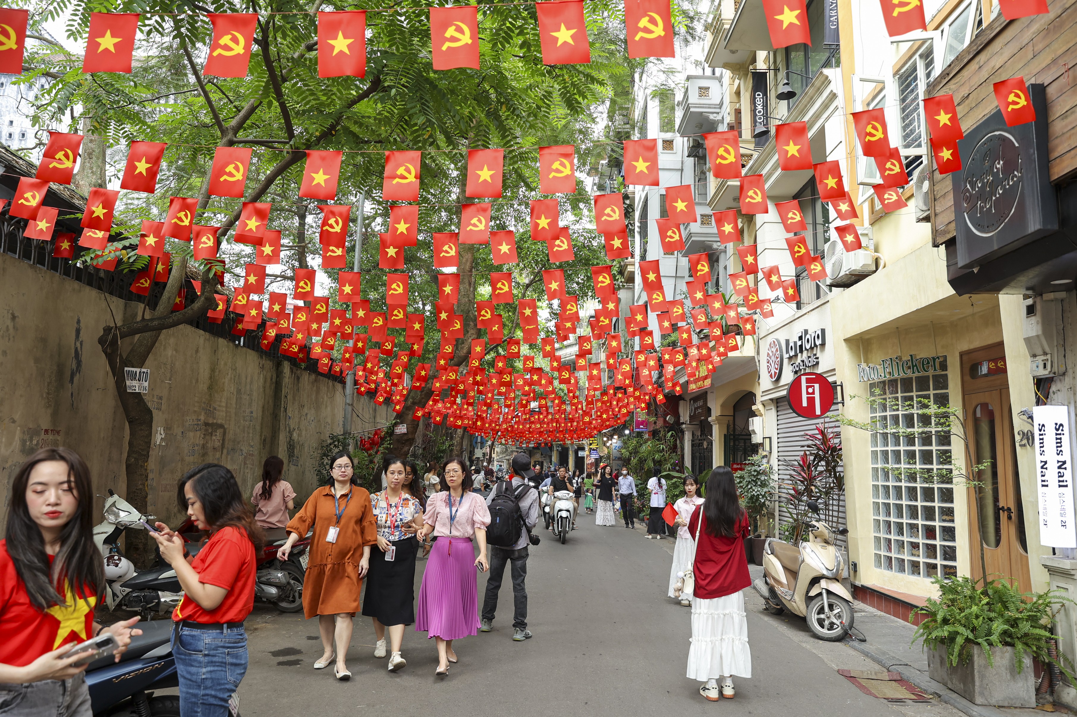Thời tiết hôm nay (2/5): Không khí lạnh suy yếu, miền Bắc tăng nhiệt Thời tiết hôm nay (2/5): Không khí lạnh suy yếu, miền Bắc tăng nhiệt