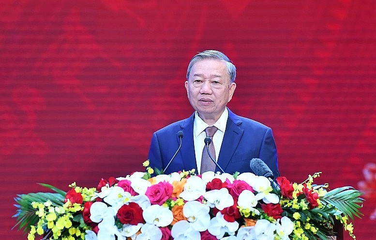 Đột phá thể chế, pháp luật để đất nước vươn mình Đột phá thể chế, pháp luật để đất nước vươn mình
