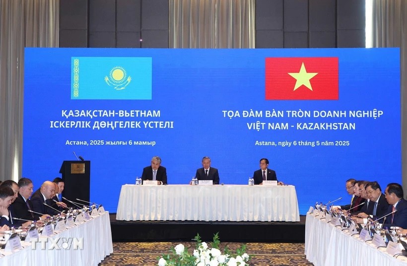 Làm sâu sắc hơn quan hệ kinh tế thương mại Việt Nam-Kazakhstan Làm sâu sắc hơn quan hệ kinh tế thương mại Việt Nam-Kazakhstan