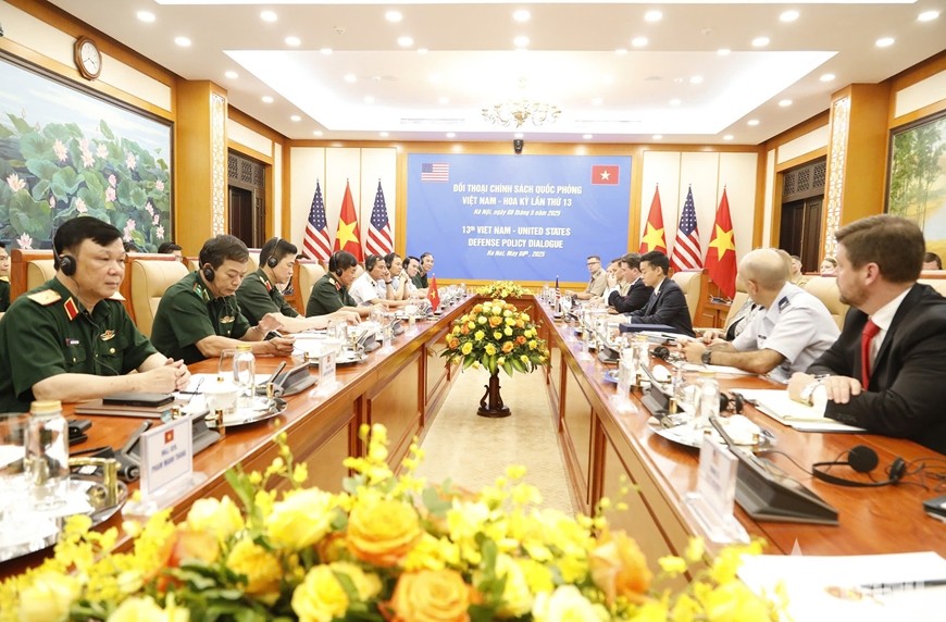 Đối thoại chính sách quốc phòng Việt Nam - Hoa Kỳ lần thứ 13: Hợp tác vì hòa bình và phát triển Đối thoại chính sách quốc phòng Việt Nam - Hoa Kỳ lần thứ 13: Hợp tác vì hòa bình và phát triển