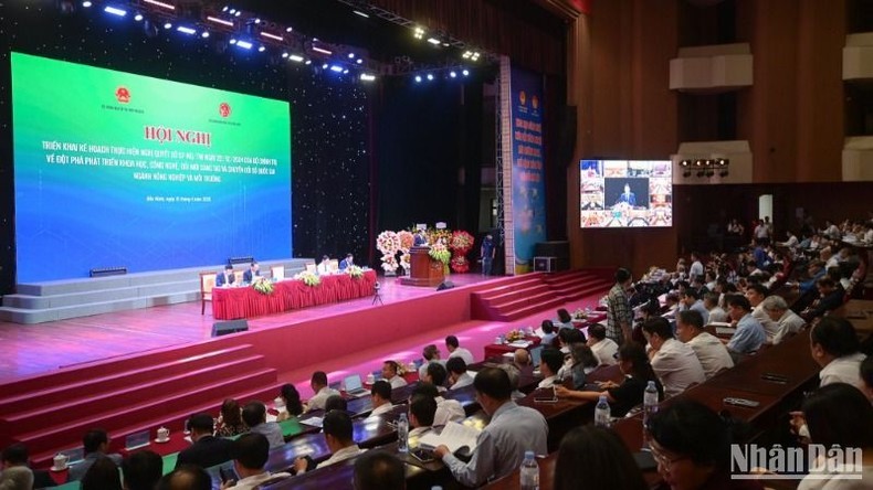 Triển khai Nghị quyết 57-NQ/TW về khoa học và công nghệ trong nông nghiệp Triển khai Nghị quyết 57-NQ/TW về khoa học và công nghệ trong nông nghiệp