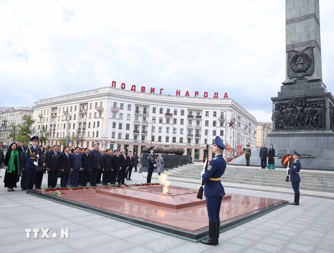 Tổng Bí thư Tô Lâm: Vun đắp tình hữu nghị Việt Nam-Belarus ngày càng bền chặt Tổng Bí thư Tô Lâm: Vun đắp tình hữu nghị Việt Nam-Belarus ngày càng bền chặt