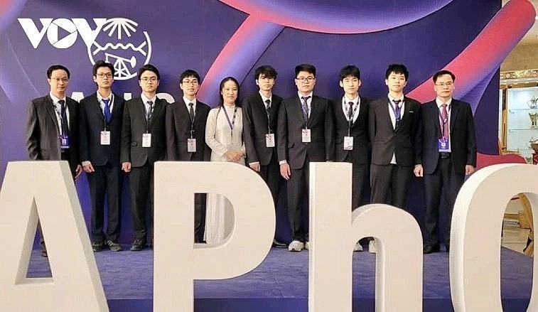 Vietnamese delegation at the 2025 Asian Physics Olympiad. Vietnamese delegation at the 2025 Asian Physics Olympiad.
