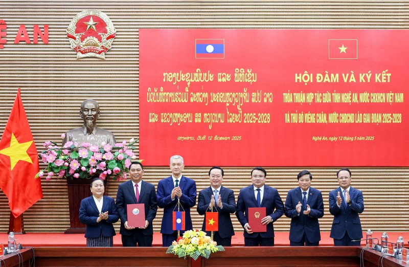 Tỉnh Nghệ An và Thủ đô Vientiane (Lào) ký kết thỏa thuận hợp tác giai đoạn 2025–2028 Tỉnh Nghệ An và Thủ đô Vientiane (Lào) ký kết thỏa thuận hợp tác giai đoạn 2025–2028