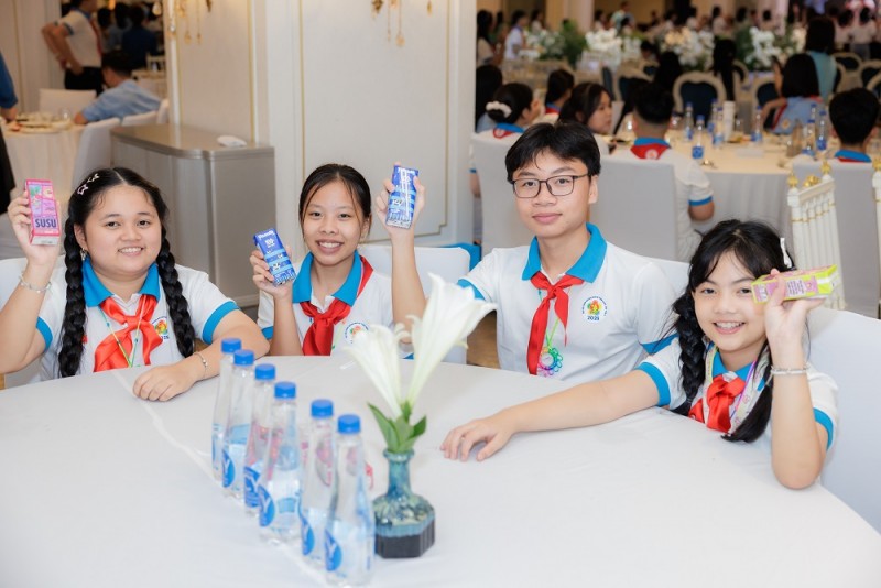 Tiếp sức thế hệ măng non: Vinamilk đồng hành Đại hội Cháu ngoan Bác Hồ Tiếp sức thế hệ măng non: Vinamilk đồng hành Đại hội Cháu ngoan Bác Hồ