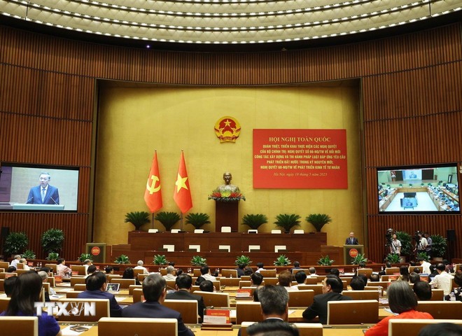 Tổng Bí thư Tô Lâm: Thắp lên ngọn lửa Đổi mới-Khát vọng-Hành động Tổng Bí thư Tô Lâm: Thắp lên ngọn lửa Đổi mới-Khát vọng-Hành động