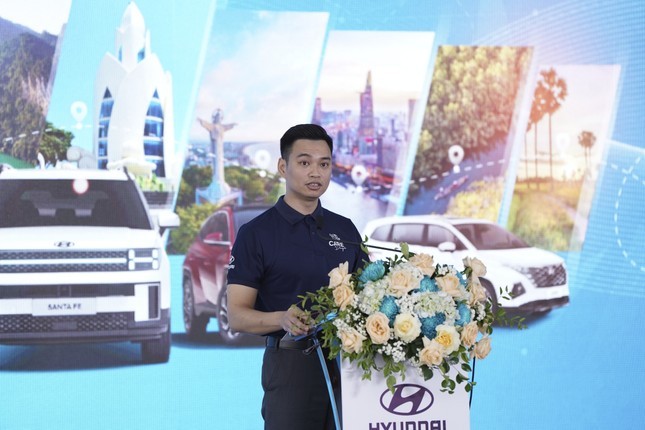 Ông Ngô Tiến Đạt - Phó tổng giám đốc Hyundai Thành Công Việt Nam phát biểu tại sự kiện. Ông Ngô Tiến Đạt - Phó tổng giám đốc Hyundai Thành Công Việt Nam phát biểu tại sự kiện.