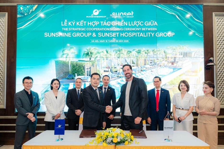 Sunshine Group bắt tay “ông lớn” Dubai đưa trải nghiệm ẩm thực quốc tế về Tây Hồ Tây Sunshine Group bắt tay “ông lớn” Dubai đưa trải nghiệm ẩm thực quốc tế về Tây Hồ Tây