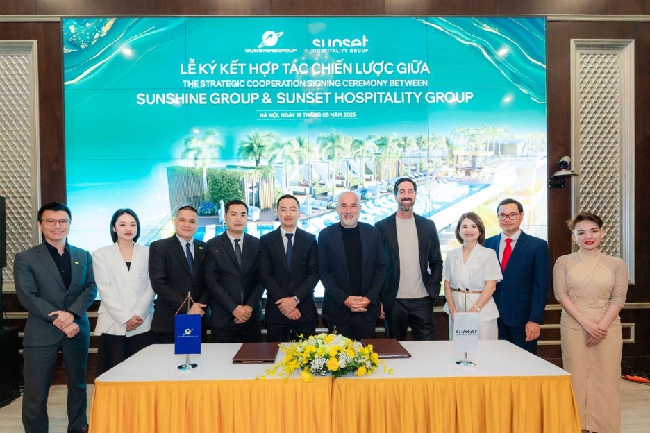 Sunshine Group bắt tay “ông lớn” Dubai đưa trải nghiệm ẩm thực quốc tế về Tây Hồ Tây Sunshine Group bắt tay “ông lớn” Dubai đưa trải nghiệm ẩm thực quốc tế về Tây Hồ Tây