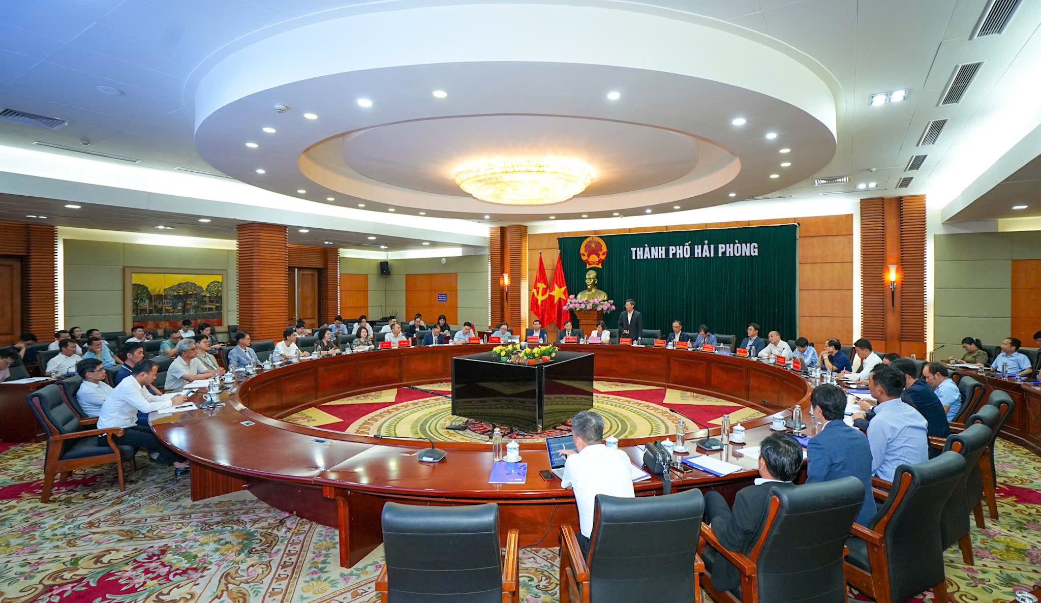 Tọa đàm “Cơ hội và thách thức đối với doanh nghiệp Việt Nam và Hàn Quốc tại thành phố Hải Phòng”. (Ảnh: haiphong.gov.vn) Tọa đàm “Cơ hội và thách thức đối với doanh nghiệp Việt Nam và Hàn Quốc tại thành phố Hải Phòng”. (Ảnh: haiphong.gov.vn)