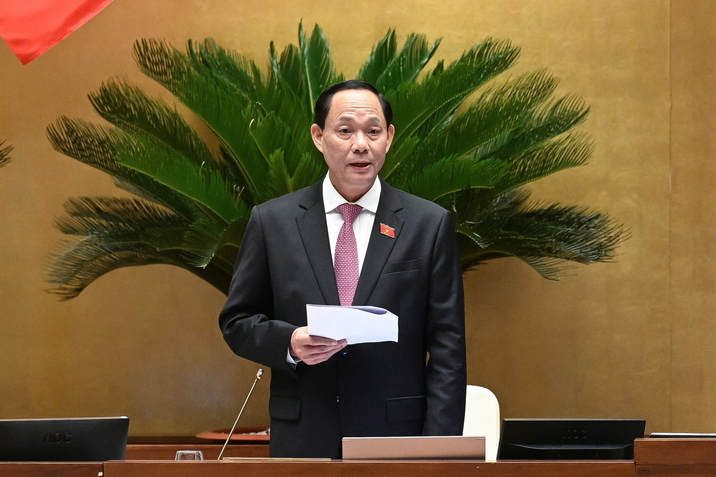 Phó Chủ tịch Quốc hội, Thượng tướng Trần Quang Phương phát biểu kết luận Phiên thảo luận Phó Chủ tịch Quốc hội, Thượng tướng Trần Quang Phương phát biểu kết luận Phiên thảo luận