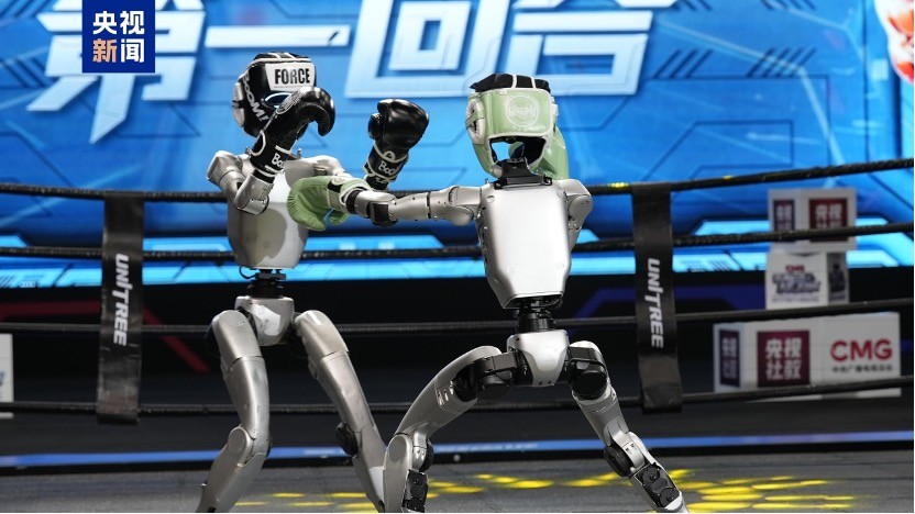 Đài CMG tổ chức giải đấu robot hình người đối kháng đầu tiên trên thế giới Đài CMG tổ chức giải đấu robot hình người đối kháng đầu tiên trên thế giới