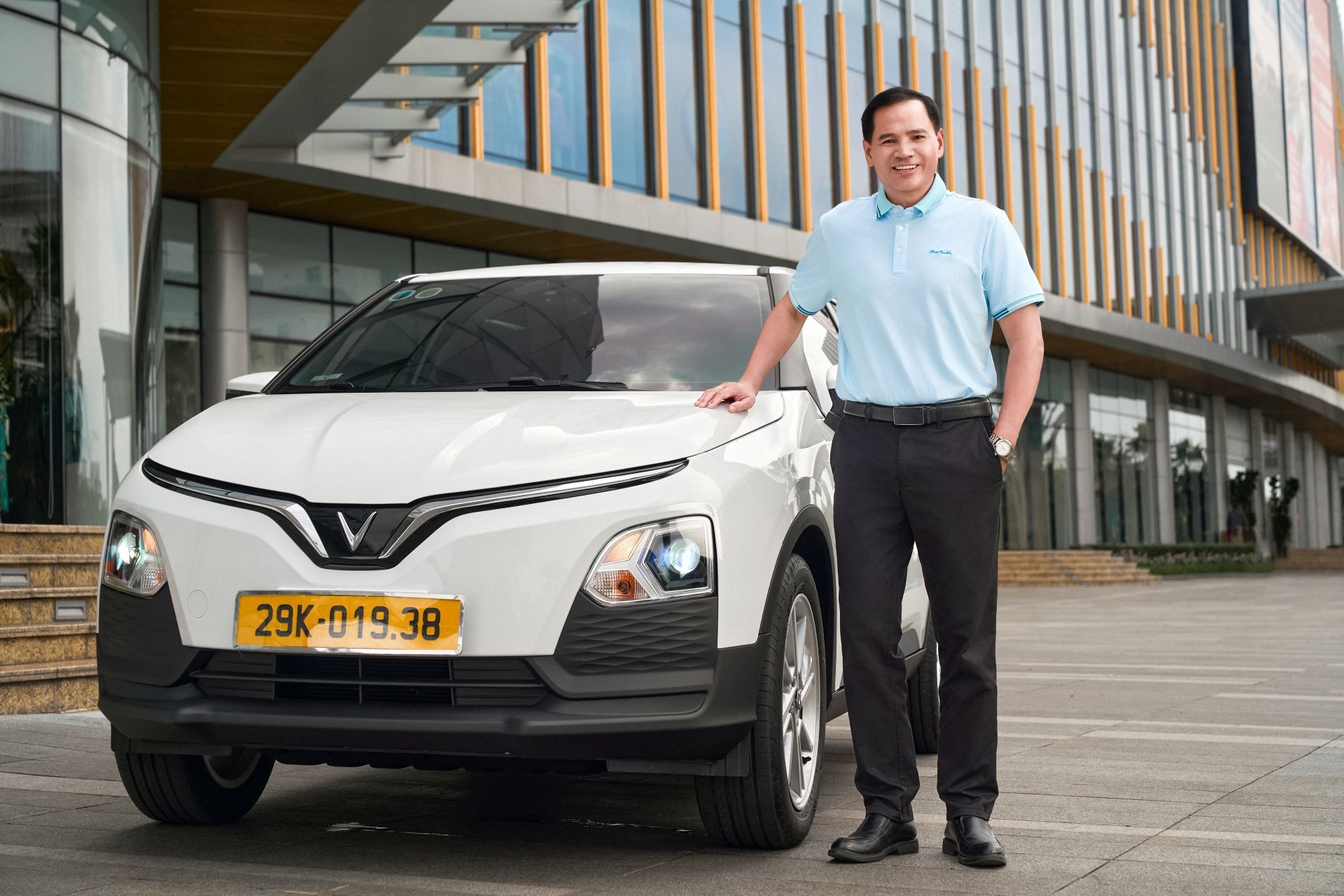 Vào mùa cao điểm vận doanh, tài xế đầu tư xe điện để tham gia taxi công nghệ Vào mùa cao điểm vận doanh, tài xế đầu tư xe điện để tham gia taxi công nghệ