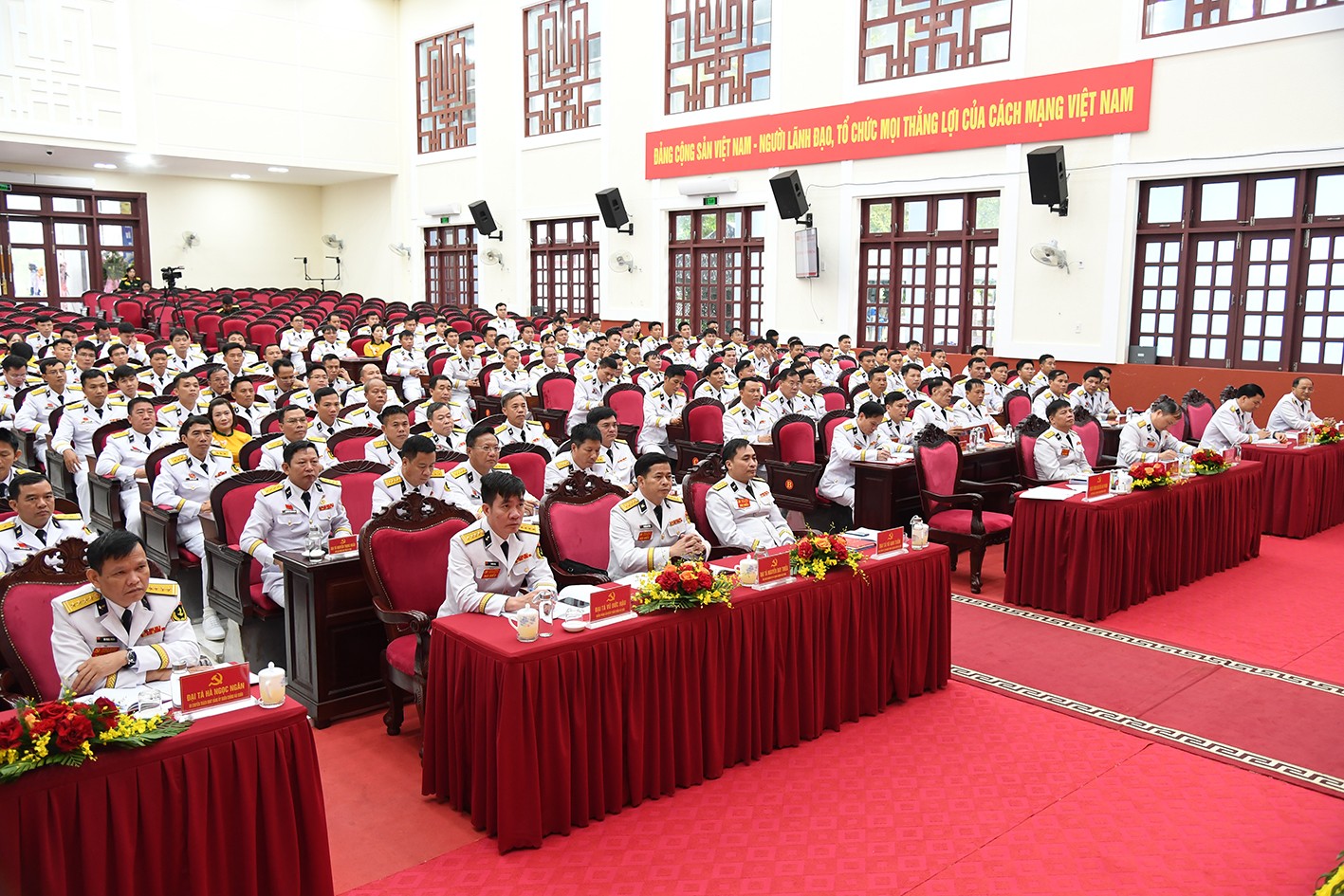 Phát huy bản lĩnh, trí tuệ, xây dựng Vùng 5 Hải quân cách mạng, chính quy, tinh nhuệ, hiện đại Phát huy bản lĩnh, trí tuệ, xây dựng Vùng 5 Hải quân cách mạng, chính quy, tinh nhuệ, hiện đại