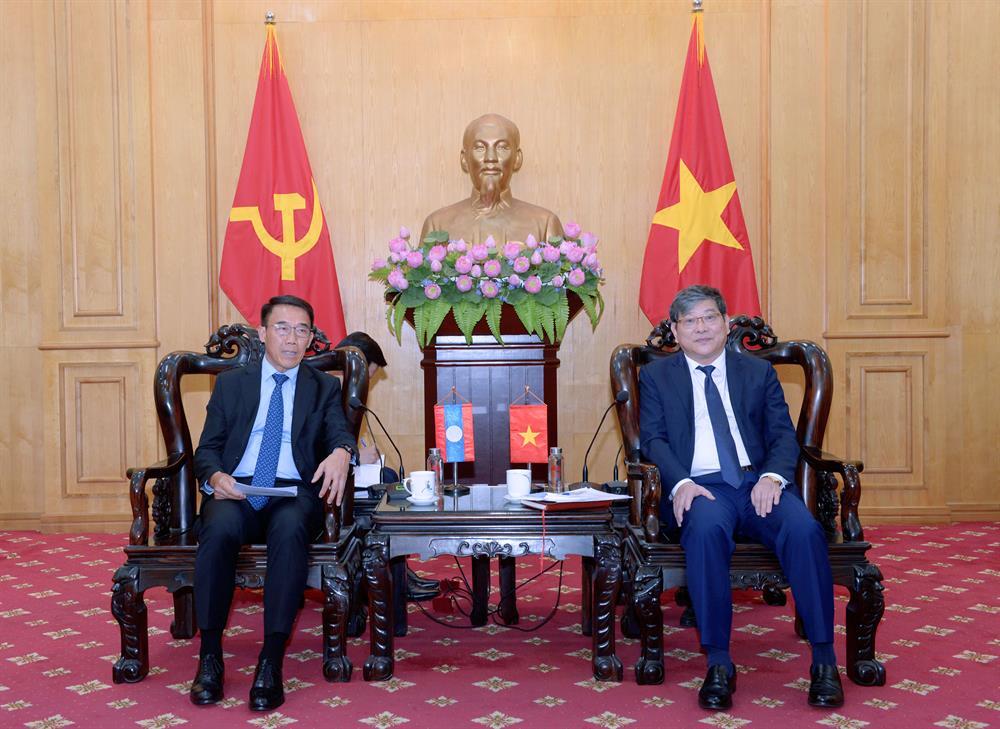 Việt Nam - Lào thúc đẩy hợp tác đào tạo cán bộ và phát triển nguồn nhân lực chất lượng cao Việt Nam - Lào thúc đẩy hợp tác đào tạo cán bộ và phát triển nguồn nhân lực chất lượng cao
