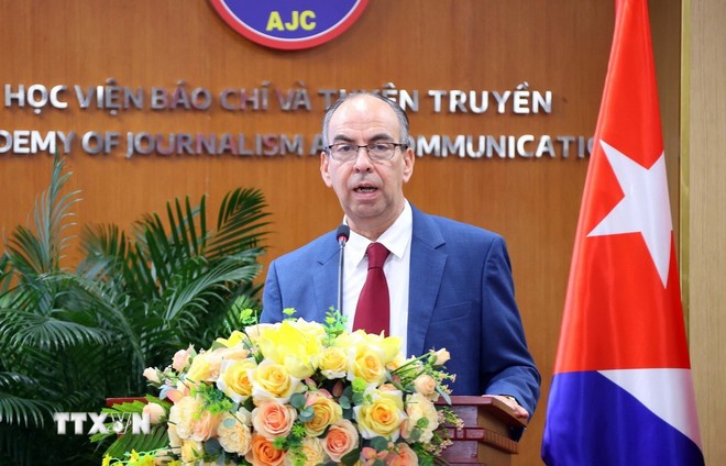 Tri ân những người làm báo vun đắp tình hữu nghị Việt Nam - Cuba