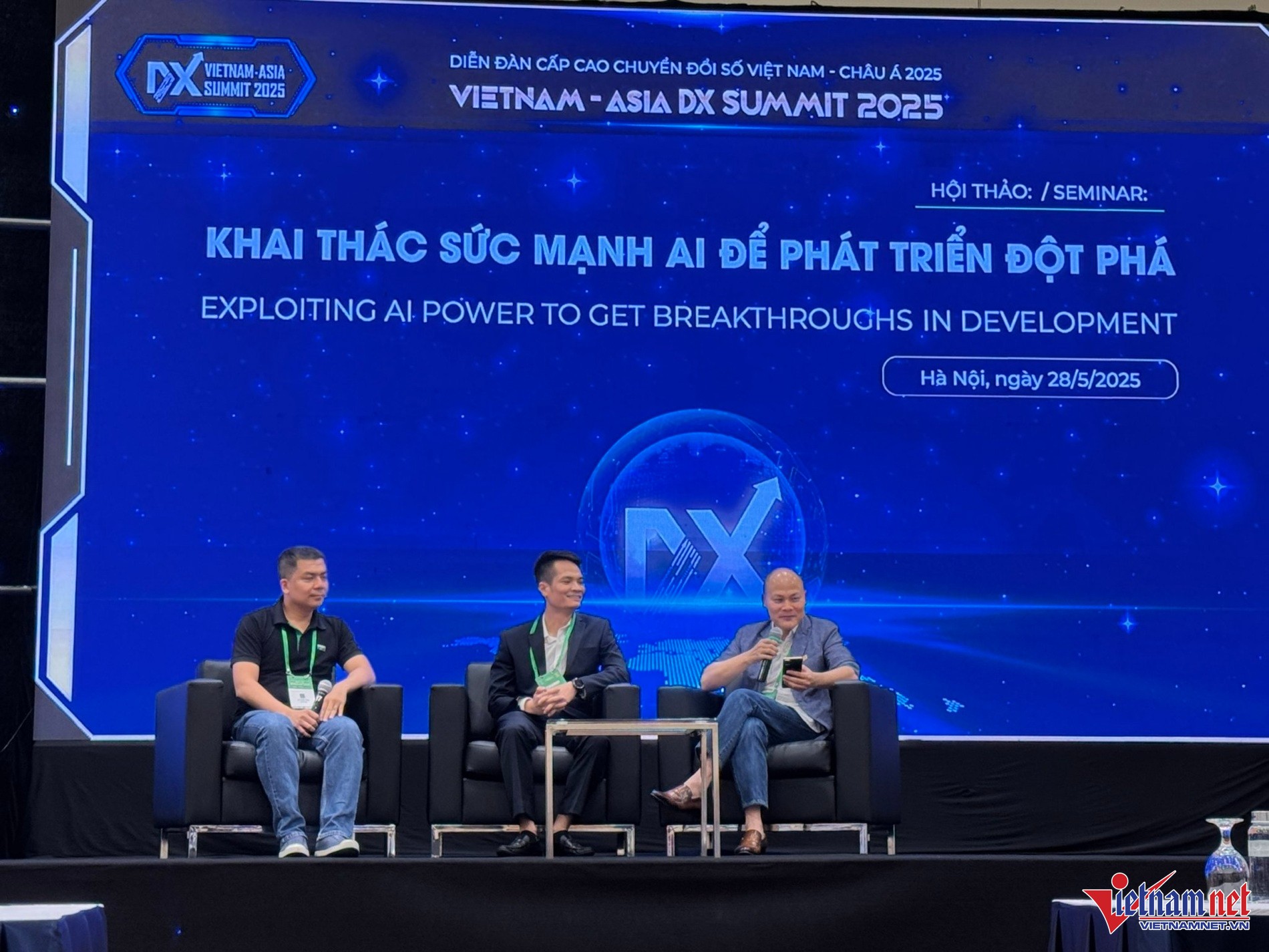 Việt Nam có thể tạo ra DeepSeek hay một mô hình nền tảng giống GPT của riêng mình Phát triển mô hình AI mang dấu ấn Việt Nam