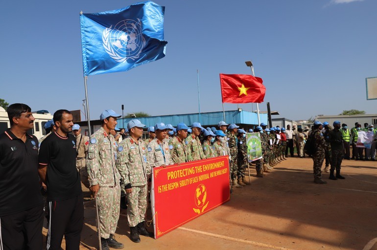 Vietnamese Peacekeepers in Abyei Respond to World Environment Day Vietnamese Peacekeepers in Abyei Respond to World Environment Day