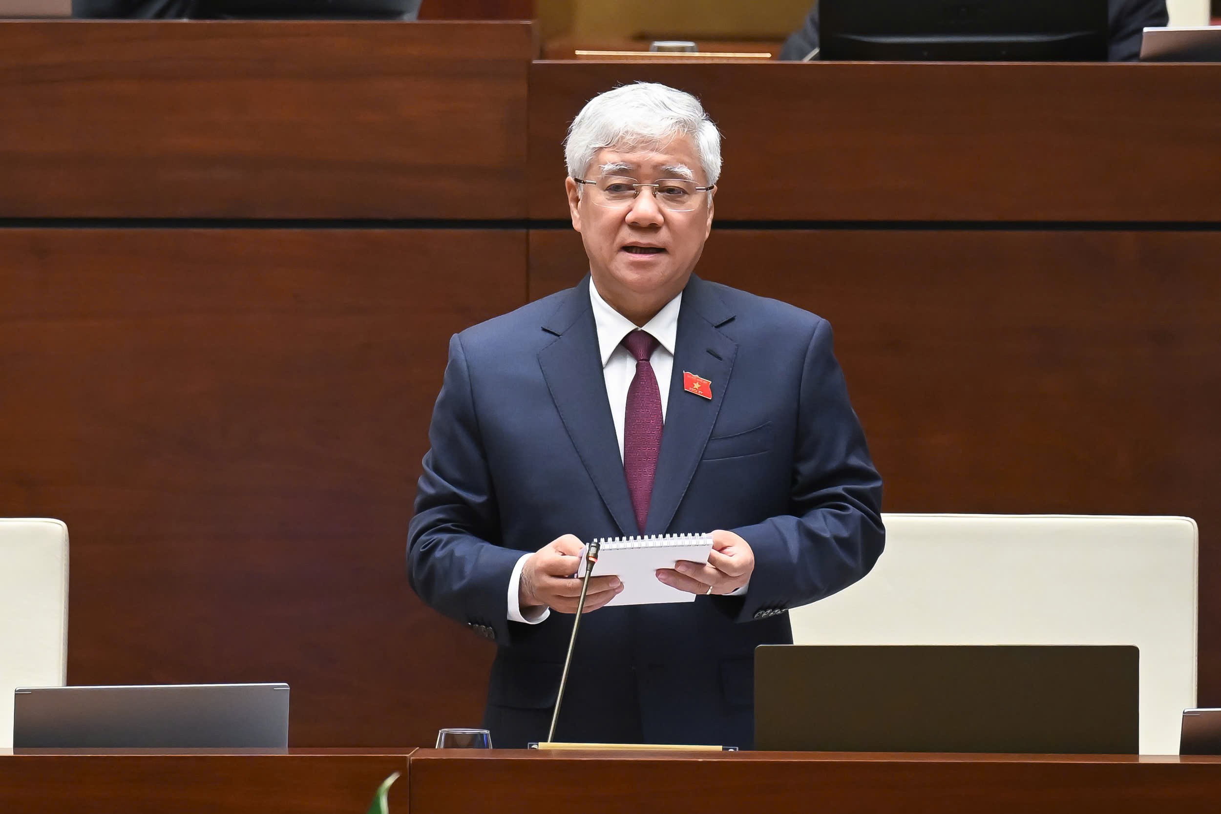 Chủ tịch Ủy ban Trung ương MTTQ Việt Nam Đỗ Văn Chiến giải trình nội dung đại biểu Quốc hội quan tâm Chủ tịch Ủy ban Trung ương MTTQ Việt Nam Đỗ Văn Chiến giải trình nội dung đại biểu Quốc hội quan tâm